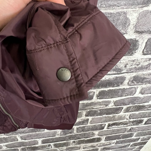 John Varvatos Burgundy light weight Bomber Jacket - Picture 5 of 13